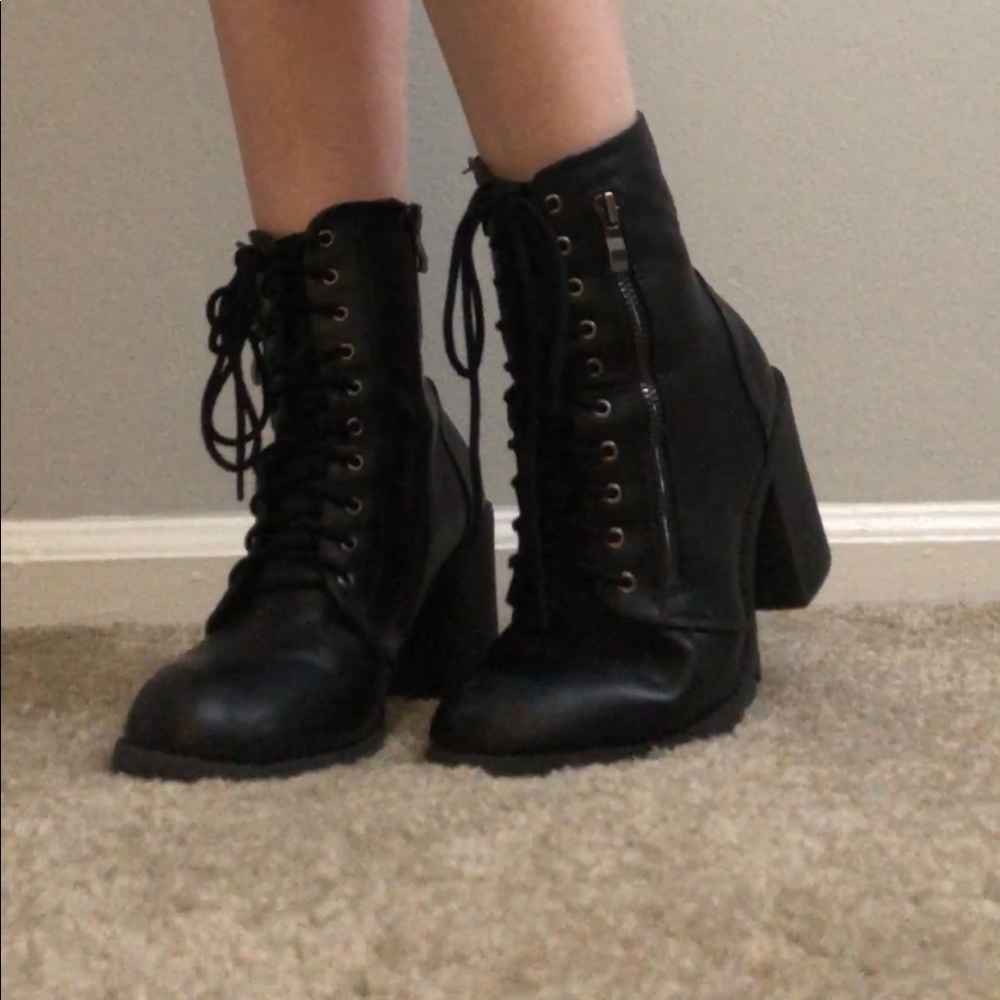 Size 9 black high heeled combat boots